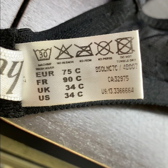 Hurt Lace Bra 34C - Picture 11 of 16